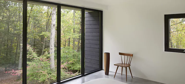 Bulletproof Window Protection Services in Kanata, ON