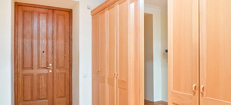 Glass Closet Door Repair in Kanata, Ontario